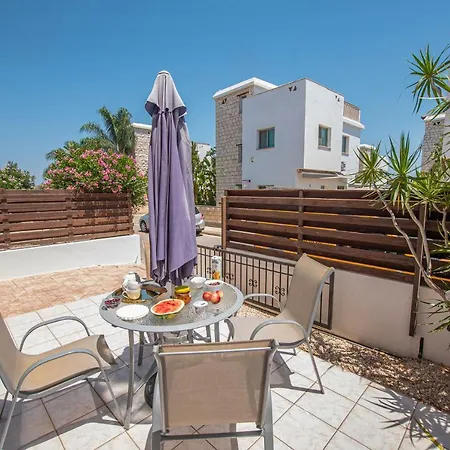 Aigina Two Bedroom No 12 *